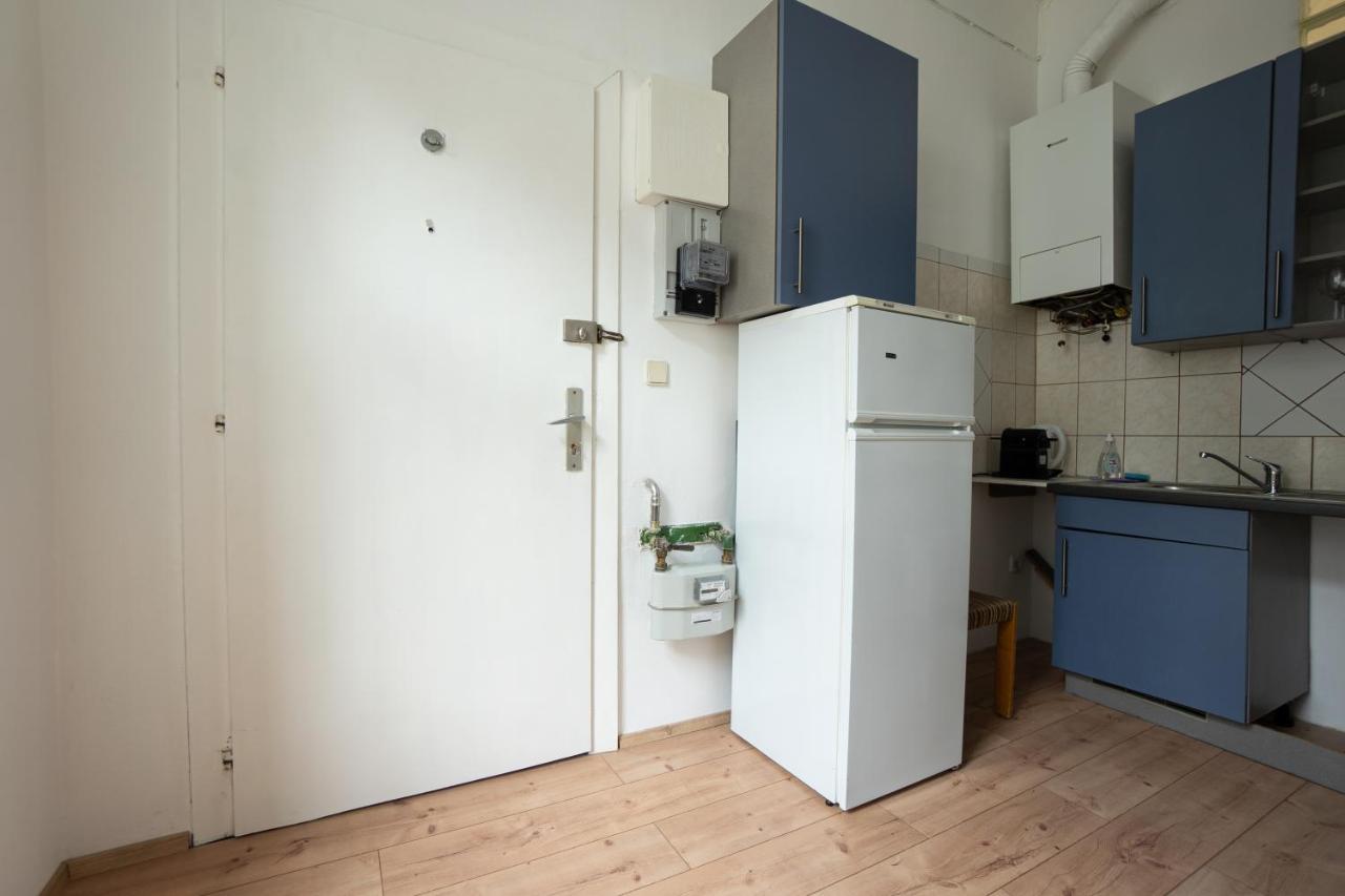 Lovely 2-Bedroom Apartment Next To Praterstern 维也纳 外观 照片